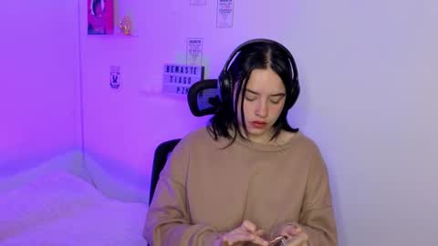 Emily Lindey online show from 03/20/26, 07:02