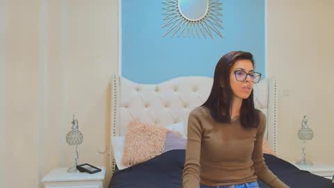 Emily online show from 09/14/25, 11:26