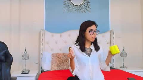 Emily online show from 11/13/25, 07:24