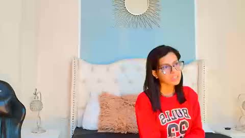 Emily online show from 01/15/26, 09:18