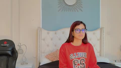 Emily online show from 02/09/26, 12:25