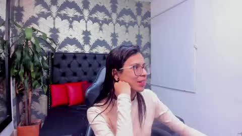 Emily online show from 04/30/26, 02:45