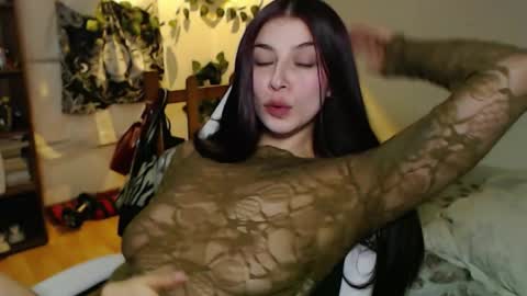 Emily online show from 10/03/25, 11:02