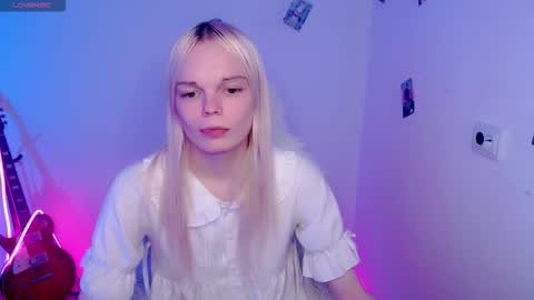 Lia online show from 11/25/25, 08:53