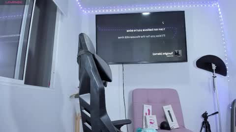 emily_palmeer online show from 03/09/26, 10:52