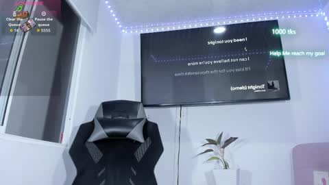 emily_palmeer online show from 04/04/26, 08:45