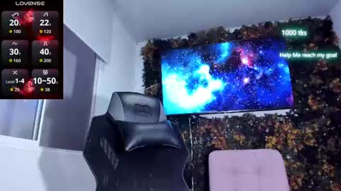 emily_palmeer online show from 07/11/26, 10:51