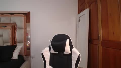 emily online show from 03/22/26, 11:41