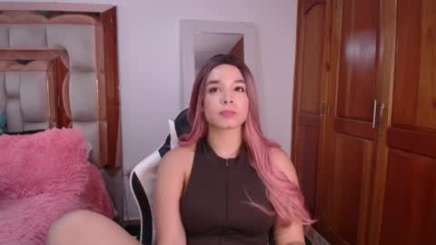 emily online show from 04/18/26, 10:32