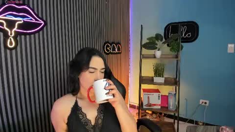 Snapshot of emily_roberts1 chatting on 07/16/26, 12:33 Emily online show from 07/16/26, 12:33