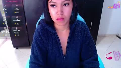 Snapshot of emily_rosse04 chatting on 06/21/26, 01:46 online show from 06/21/26, 01:46