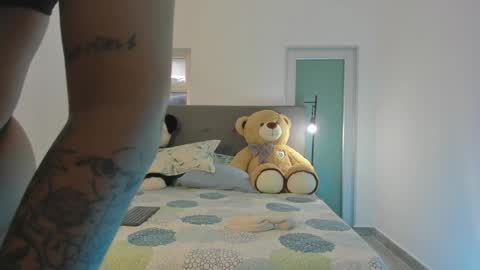 Snapshot of emily_sejmet chatting on 01/02/25, 02:02  SEJMET LOVE online show from 01/02/25, 02:02