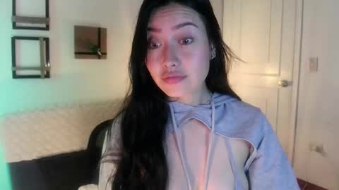 Emily  Swan online show from 02/20/25, 01:57