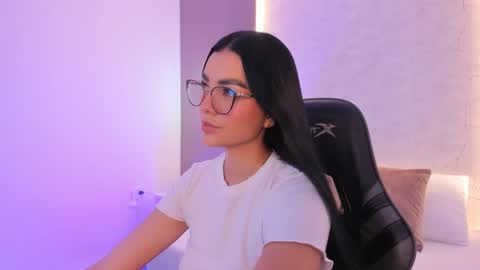 emily_tolson online show from 03/05/26, 07:32