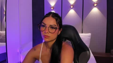 emily_tolson online show from 05/27/26, 07:55