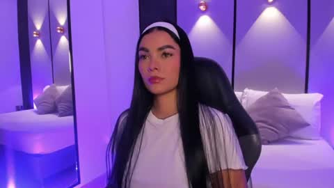emily_tolson online show from 07/01/26, 07:24