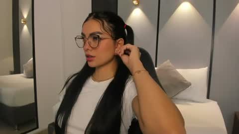 emily_tolson online show from 07/03/26, 01:28