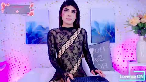 Emily. online show from 01/08/26, 03:42