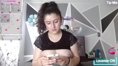 emily online show from 03/05/26, 08:05