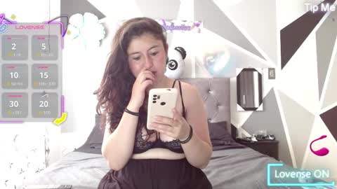 emily online show from 04/07/26, 05:02