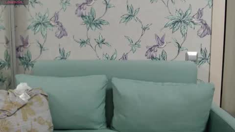 Emily online show from 03/12/25, 04:46