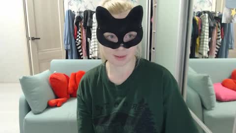 Emily online show from 03/29/26, 07:25