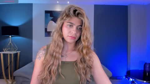 Emily Armstrong online show from 01/12/26, 08:03