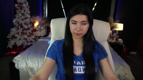 Emy online show from 12/22/25, 07:27