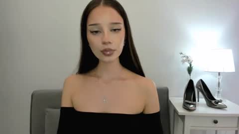 EmilyCharming online show from 09/30/25, 08:14