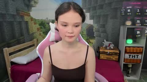 Emilyhaves online show from 09/30/25, 06:57