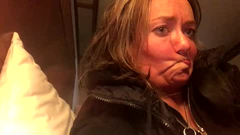 emilyclear online show from 04/30/26, 08:42