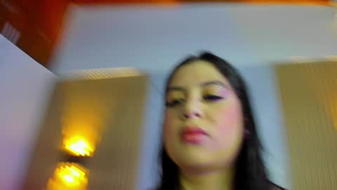 JULIANA ANDREA online show from 09/27/25, 10:37