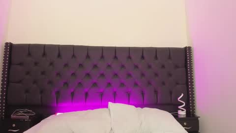 Emily online show from 12/05/25, 05:05