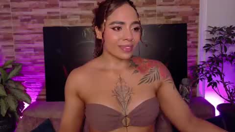 emily online show from 08/03/26, 11:52