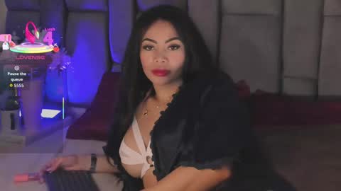 Emily Flame online show from 10/17/25, 12:30