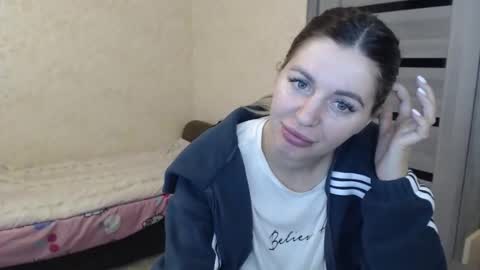 emilyfork online show from 11/04/25, 08:35