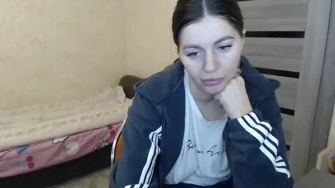 emilyfork online show from 11/05/25, 06:57