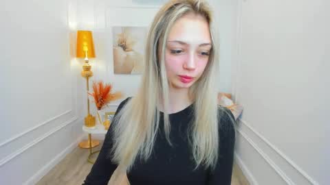 Emily online show from 03/29/26, 07:36