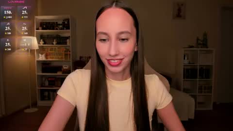 Snapshot of emilyhoston chatting on 07/09/26, 08:13 Alina online show from 07/09/26, 08:13