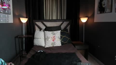 Emily Jhonson online show from 09/17/25, 01:02