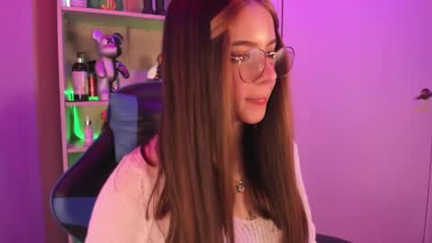 VALEEEN online show from 02/07/25, 03:52