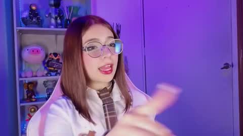 VALEEEN online show from 10/30/25, 04:41