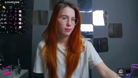 EmilyKents online show from 02/13/25, 04:43