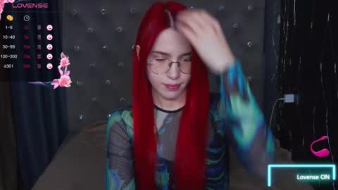 EmilyKents online show from 09/30/25, 01:54