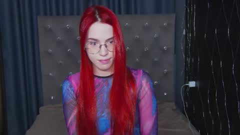 EmilyKents online show from 10/08/25, 02:09