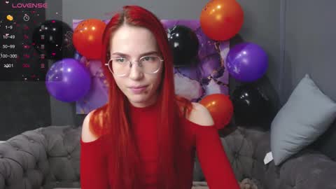 EmilyKents online show from 10/23/25, 02:00