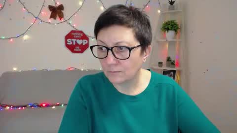 Emily online show from 01/12/26, 07:35