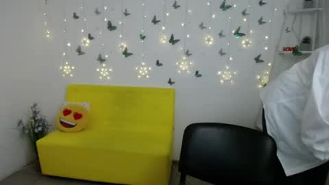 Emily online show from 03/28/26, 07:08