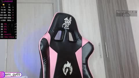 Emilyn online show from 02/13/26, 03:52