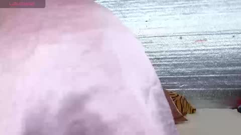 emily nessa online show from 03/13/26, 04:02